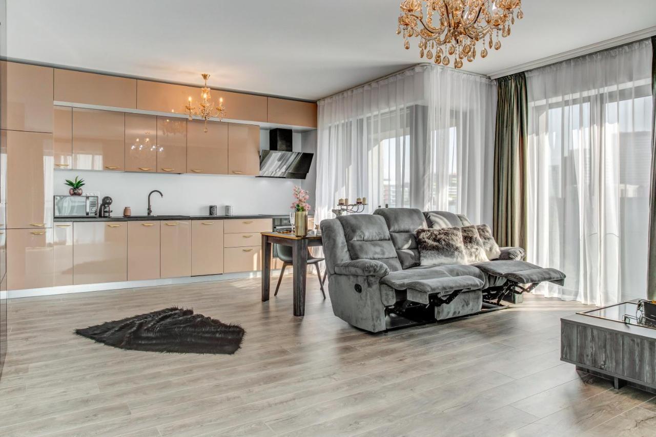 North Twin Apartment Bukares Bagian luar foto