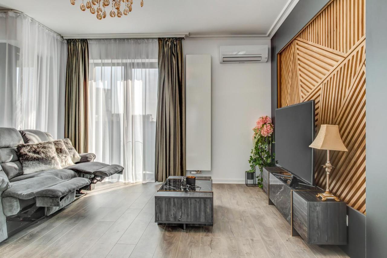 North Twin Apartment Bukares Bagian luar foto